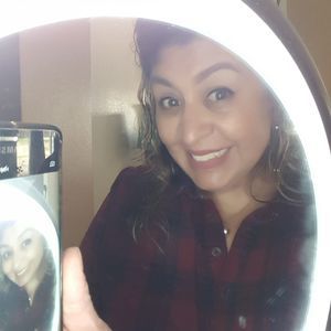 Meet your Posher, Mirtha